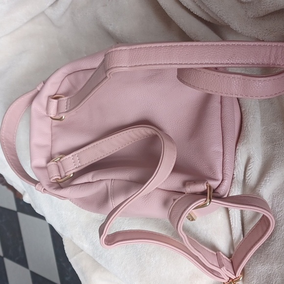 Betsey Johnson Dog Mini Backback Heart Quilted Pink Bag! Dusty Rose, EUC - Picture 2 of 10